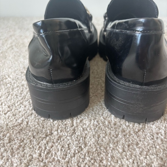 Zara Black Chunky Y2K Platform Loafer Gold Chain Slid On Faux Patent Leather - Picture 4 of 9